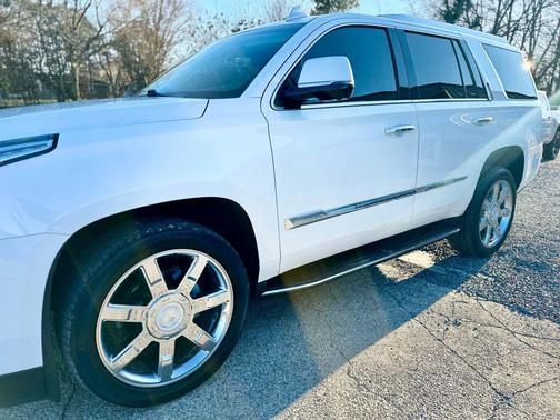 2018 Cadillac Escalade Sport