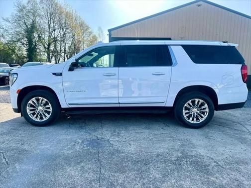 2021 GMC Yukon XL SLT