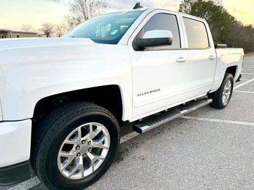 2017 Chevrolet Silverado 1500 2LT