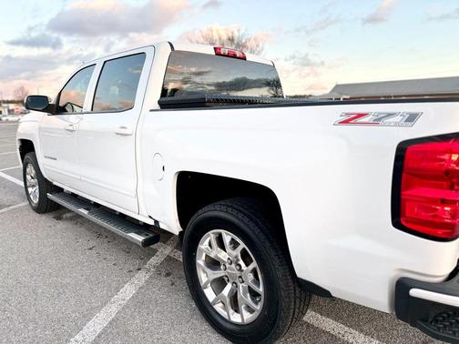 2017 Chevrolet Silverado 1500 2LT