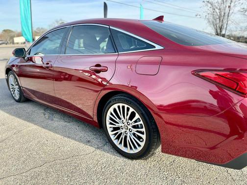 2020 Toyota Avalon Limited