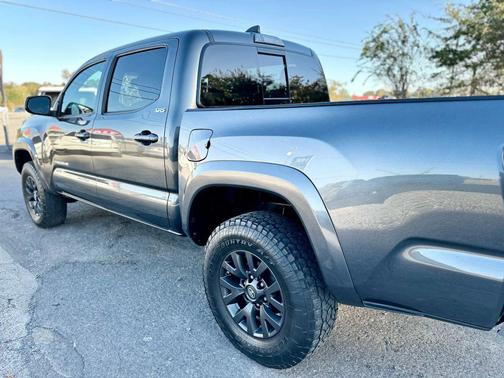 2020 Toyota Tacoma SR5