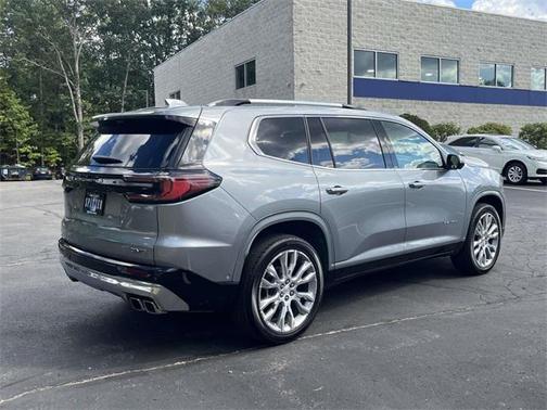 2024 GMC Acadia Denali