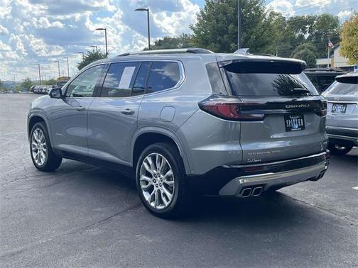 2024 GMC Acadia Denali