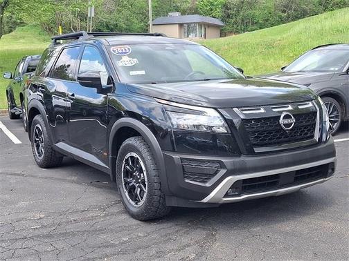 2023 Nissan Pathfinder Rock Creek 4WD