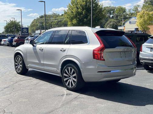 2025 Volvo XC90 B5 Core