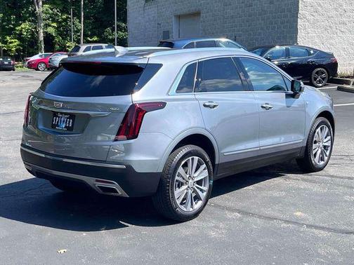 2025 Cadillac XT5 Premium Luxury
