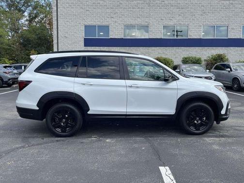 2022 Honda Pilot AWD TrailSport