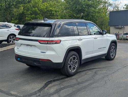2023 Jeep Grand Cherokee 4xe Trailhawk