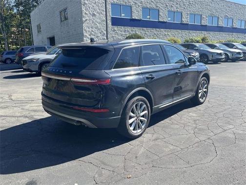 2022 Lincoln Corsair Standard