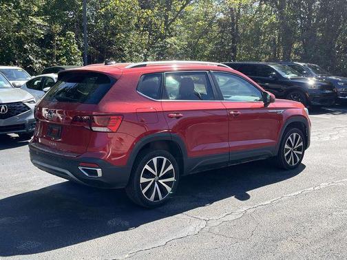 2022 Volkswagen Taos 1.5T SE