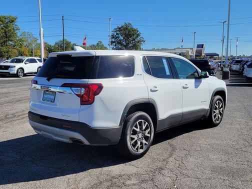 2023 GMC Acadia FWD SLE