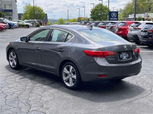 2013 Acura ILX 2.0L Technology