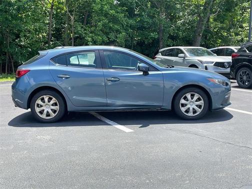 2015 Mazda Mazda3 i Sport