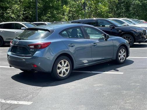 2015 Mazda Mazda3 i Sport
