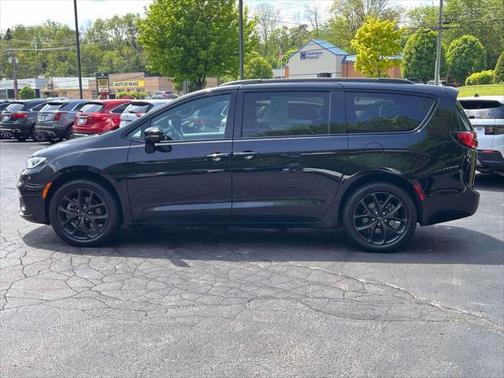 2022 Chrysler Pacifica Limited