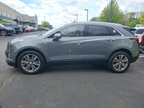 2021 Cadillac XT5 Premium Luxury