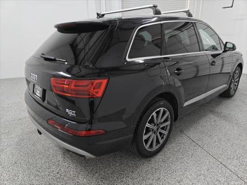 2017 Audi Q7 3.0T Premium