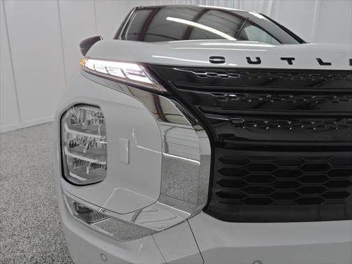 2024 Mitsubishi Outlander SE 2.5 S-AWC