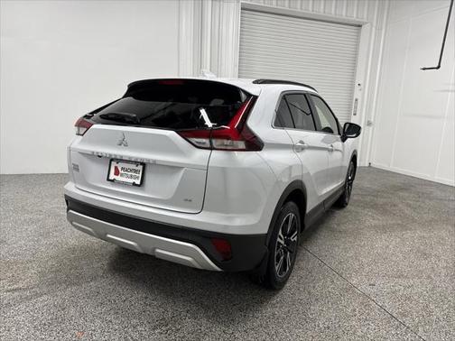 2025 Mitsubishi Eclipse Cross SE