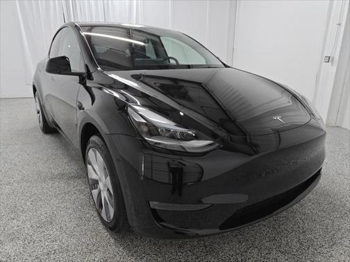 2024 Tesla Model Y Long Range Dual Motor All-Wheel Drive