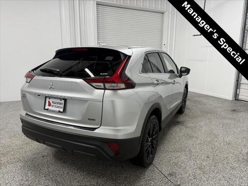 2025 Mitsubishi Eclipse Cross LE