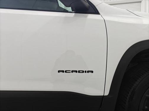 2022 GMC Acadia FWD SLE