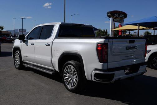 White Frost Tricoat 2019 GMC Sierra 1500 Denali