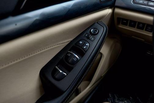 2022 Nissan Maxima 3.5 Platinum