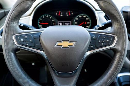 2021 Chevrolet Malibu FWD LT