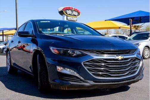 2021 Chevrolet Malibu FWD LT