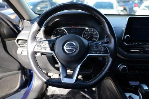 2021 Nissan Altima SR FWD