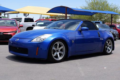 Daytona Blue Clearcoat Metallic 2005 Nissan 350Z Touring