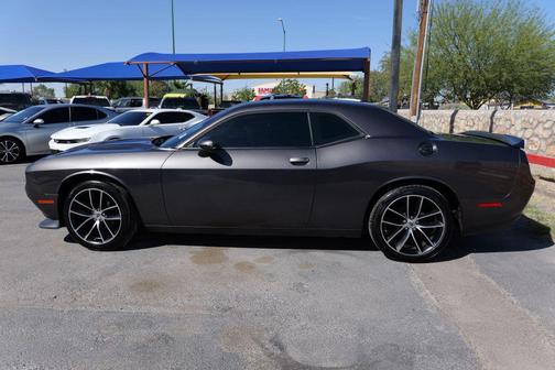 Granite Pearlcoat 2020 Dodge Challenger SXT