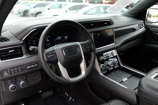 White 2023 GMC Yukon Denali