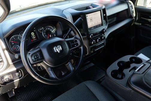 2024 RAM 2500 Tradesman Crew Cab 4x4 8' Box