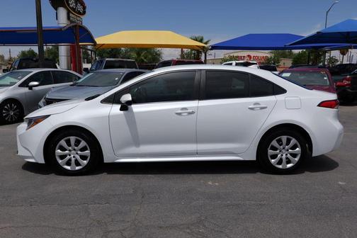 Ice Cap 2025 Toyota Corolla LE