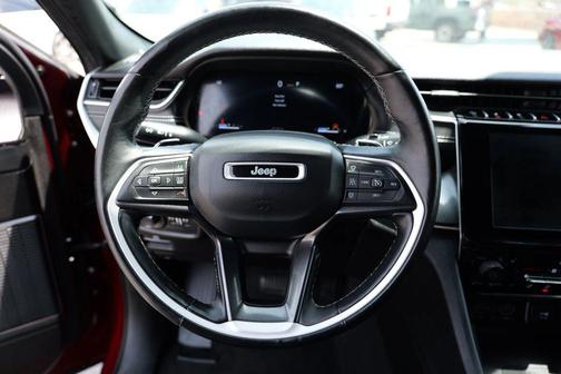 2022 Jeep Grand Cherokee L Altitude