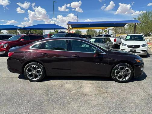 2021 Chevrolet Malibu FWD LT