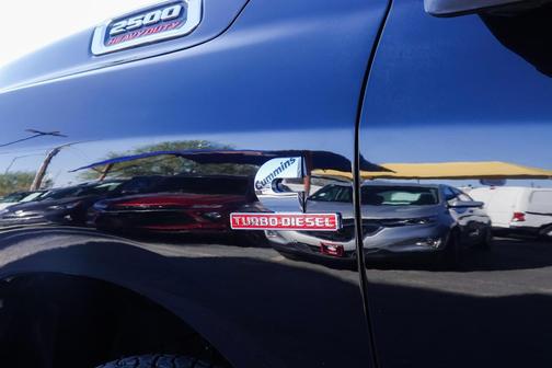 2024 RAM 2500 Laramie Crew Cab 4x4 6'4' Box