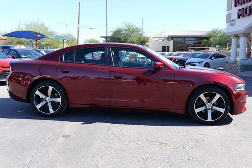 2018 Dodge Charger SXT