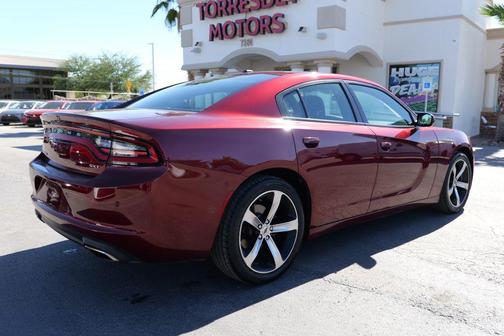 2018 Dodge Charger SXT