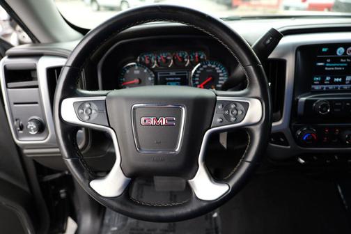 Onyx Black 2018 GMC Sierra 1500 SLT