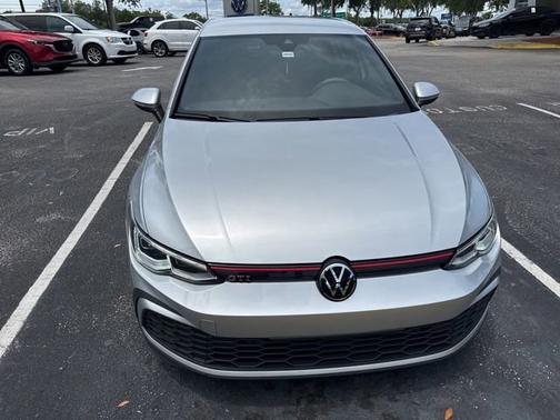 Reflex Silver Metallic 2024 Volkswagen Golf GTI S