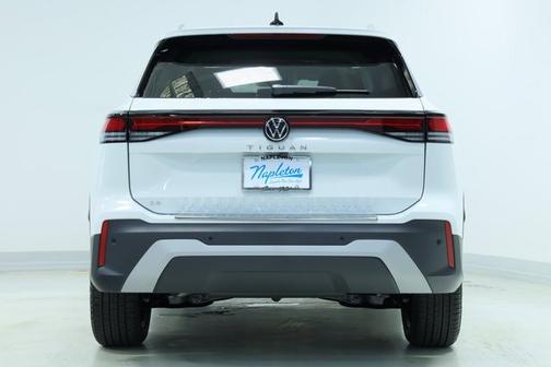 2025 Volkswagen Tiguan SE
