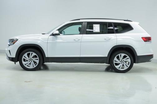 2022 Volkswagen Atlas 2.0T SE w/Technology