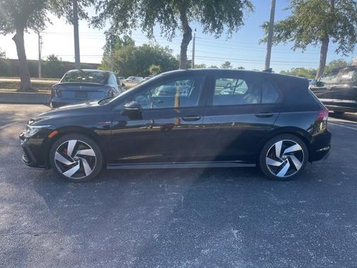 2024 Volkswagen Golf GTI S