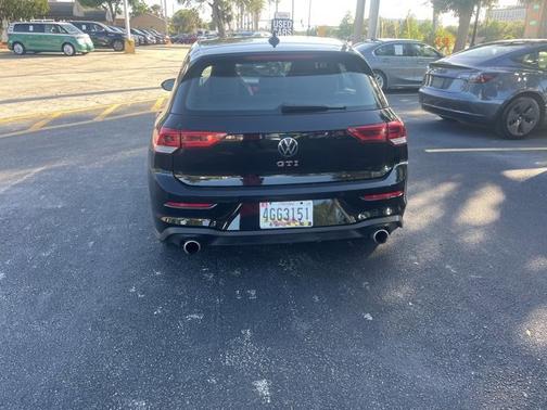 2024 Volkswagen Golf GTI S