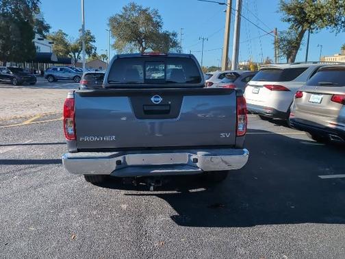 2020 Nissan Frontier SV