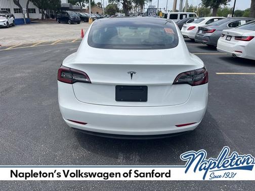 2021 Tesla Model 3 Standard Range Plus